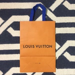 LV gift bag/shopping Bag